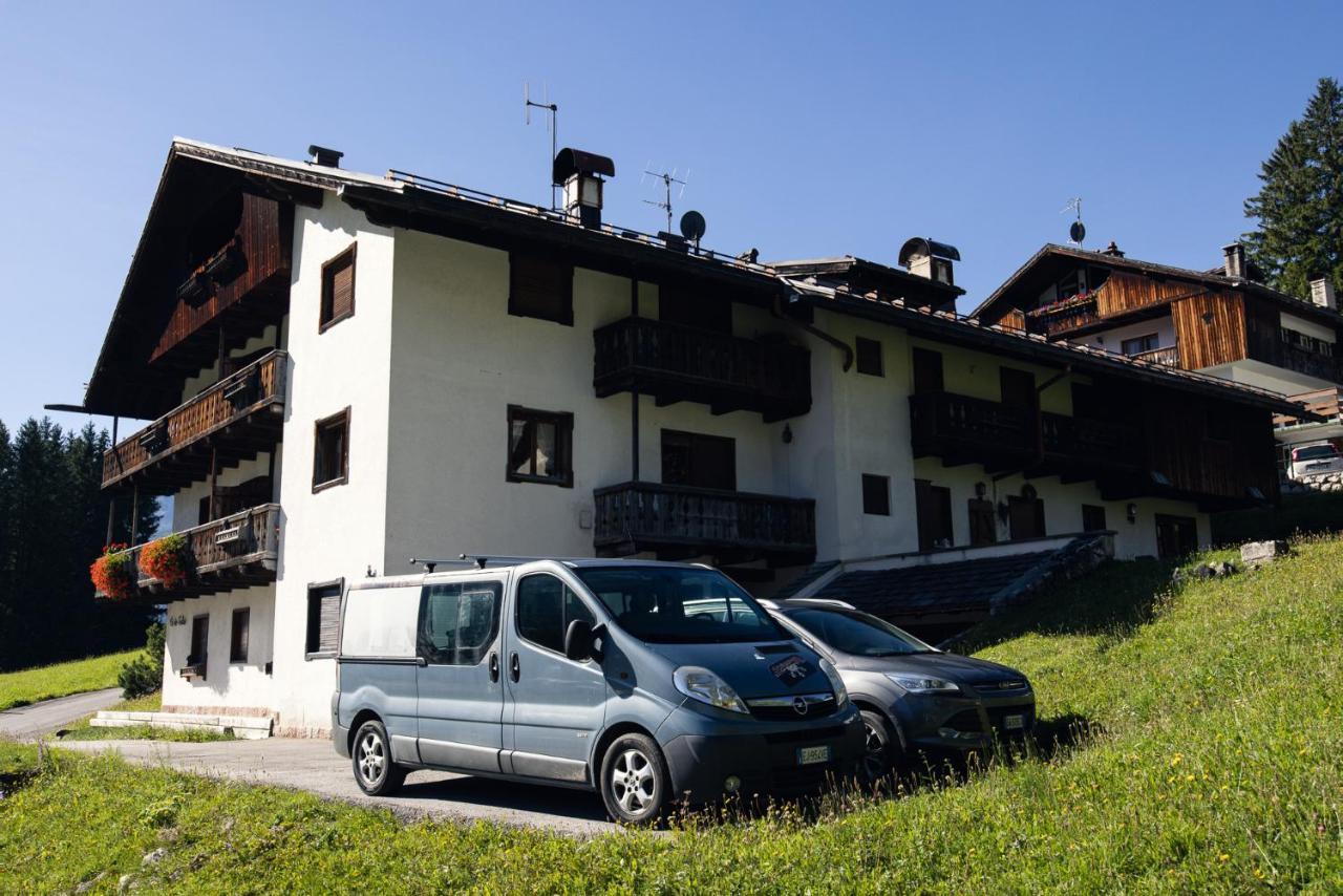 Casa Betulla Appartement Cortina d'Ampezzo Buitenkant foto